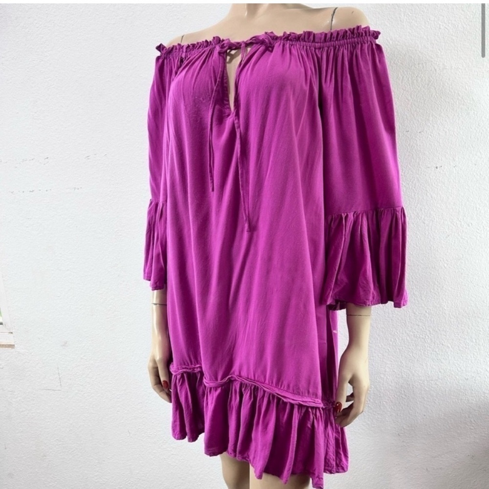 Skemo Chic Fuchsia Off-Shoulder Dress